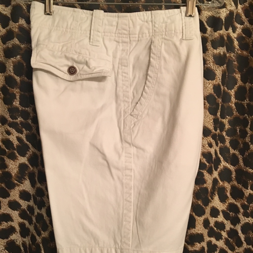 Red Camel Distressed Flat Front Cotton Shorts